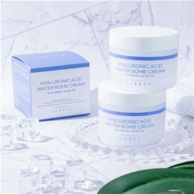 Крем для лица увлажняющий с гиалуроновой кислотой Hyaluronic Acid Water Bomb Cream, Jigott 150 мл