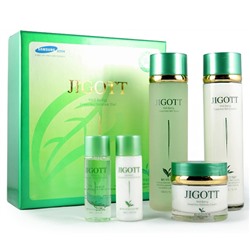 Подарочный  набор с экстрактом зеленого чая WELL-BEING GREENTEA 3SET, Jigott (тонер/эмульсия/крем)