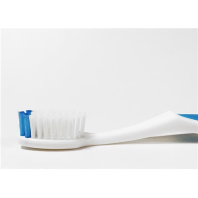 Зубная щетка средней жесткости Dental Clinic 2080 Original Toothbrush, KERASYS 1 шт.