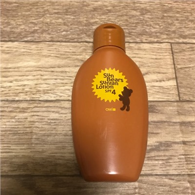 Водостойкий лосьон для загара с экстрактом алоэ вера Santan Sun Bears SPF4, OMI BROTHER  100 мл